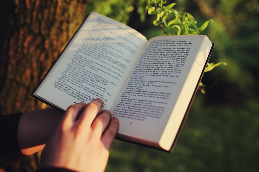 How Critical Reading Helps You Take Your Writing More&nbsp;Seriously